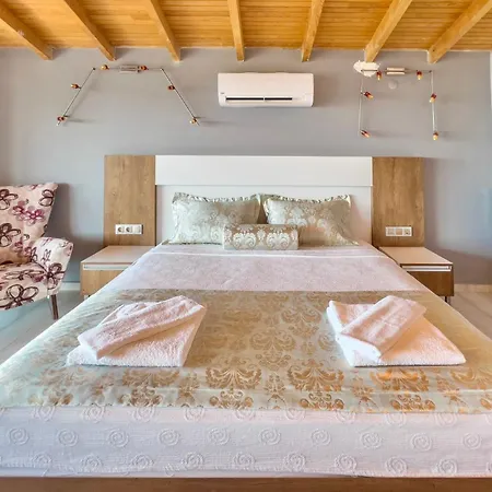 Stonehillkaş 3* Kaş