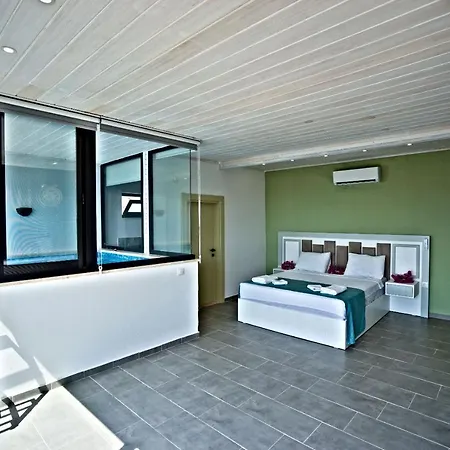 Stonehillkas 3*